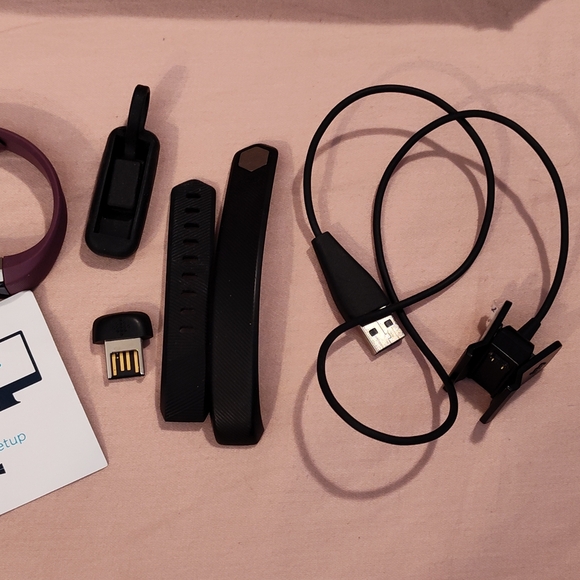 Fitbit - Picture 6 of 14